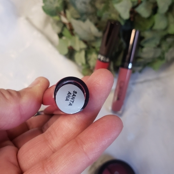 Ofra‎ Makeup - Picture 3 of 8